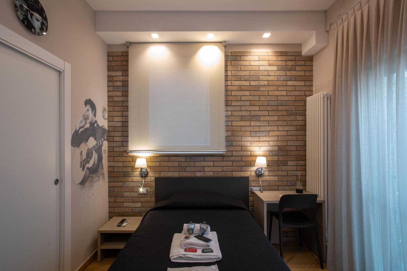 Little Rock Guest House Gaeta Luaran gambar