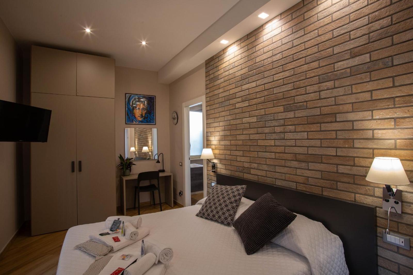Little Rock Guest House Gaeta Luaran gambar
