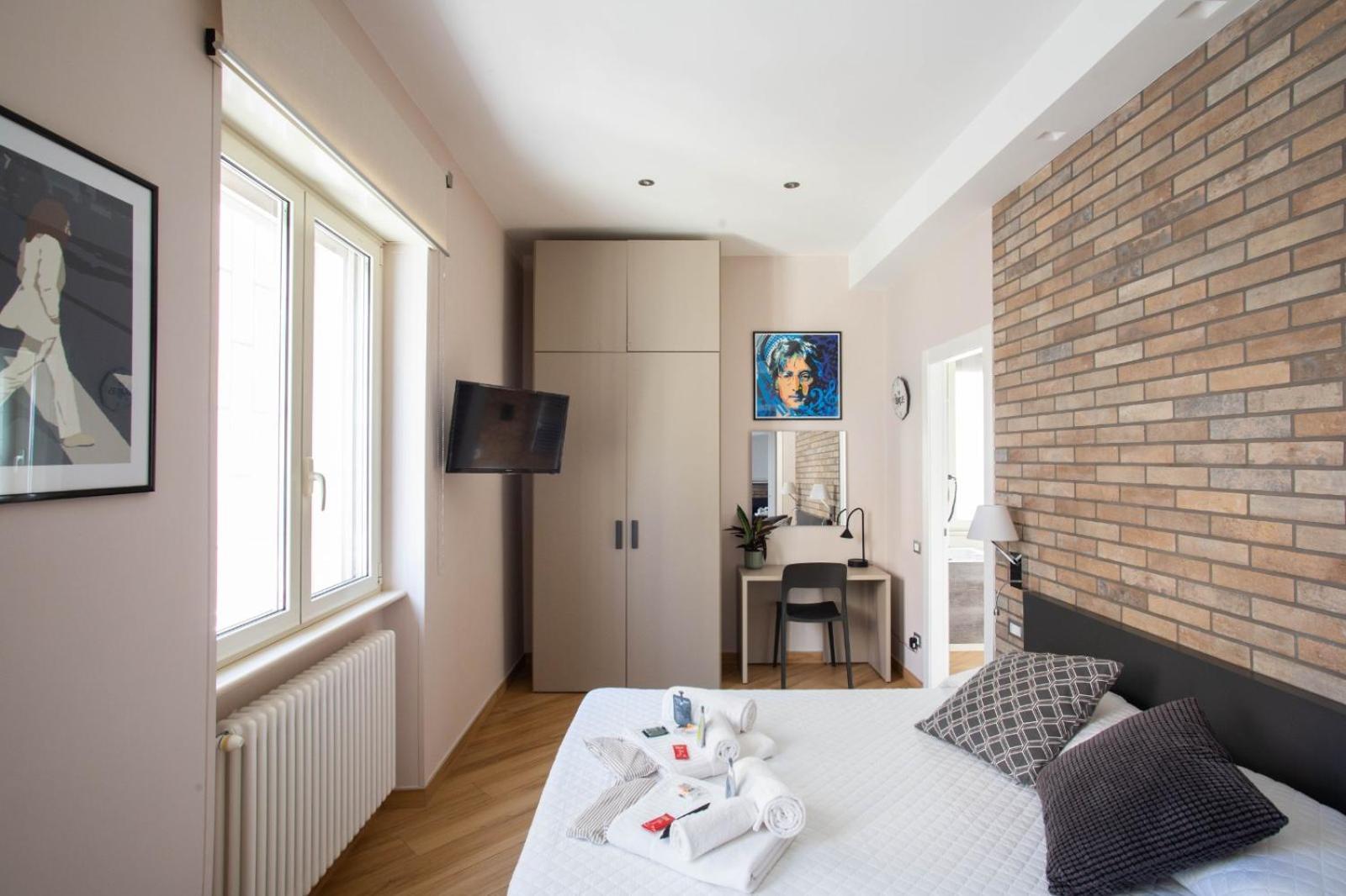Little Rock Guest House Gaeta Luaran gambar